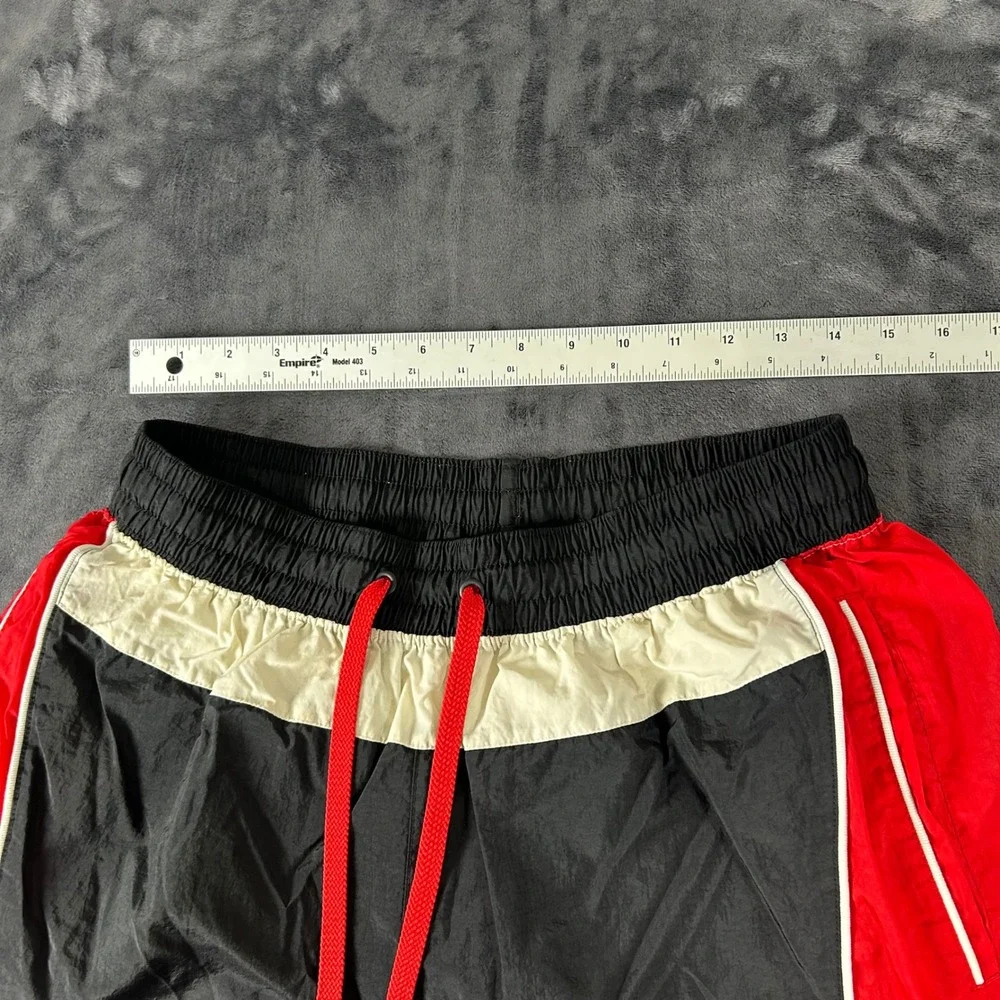 Nike Nylon Colorblock Shorts Mens XL Black Red Big Logo Mesh Lined Athletic